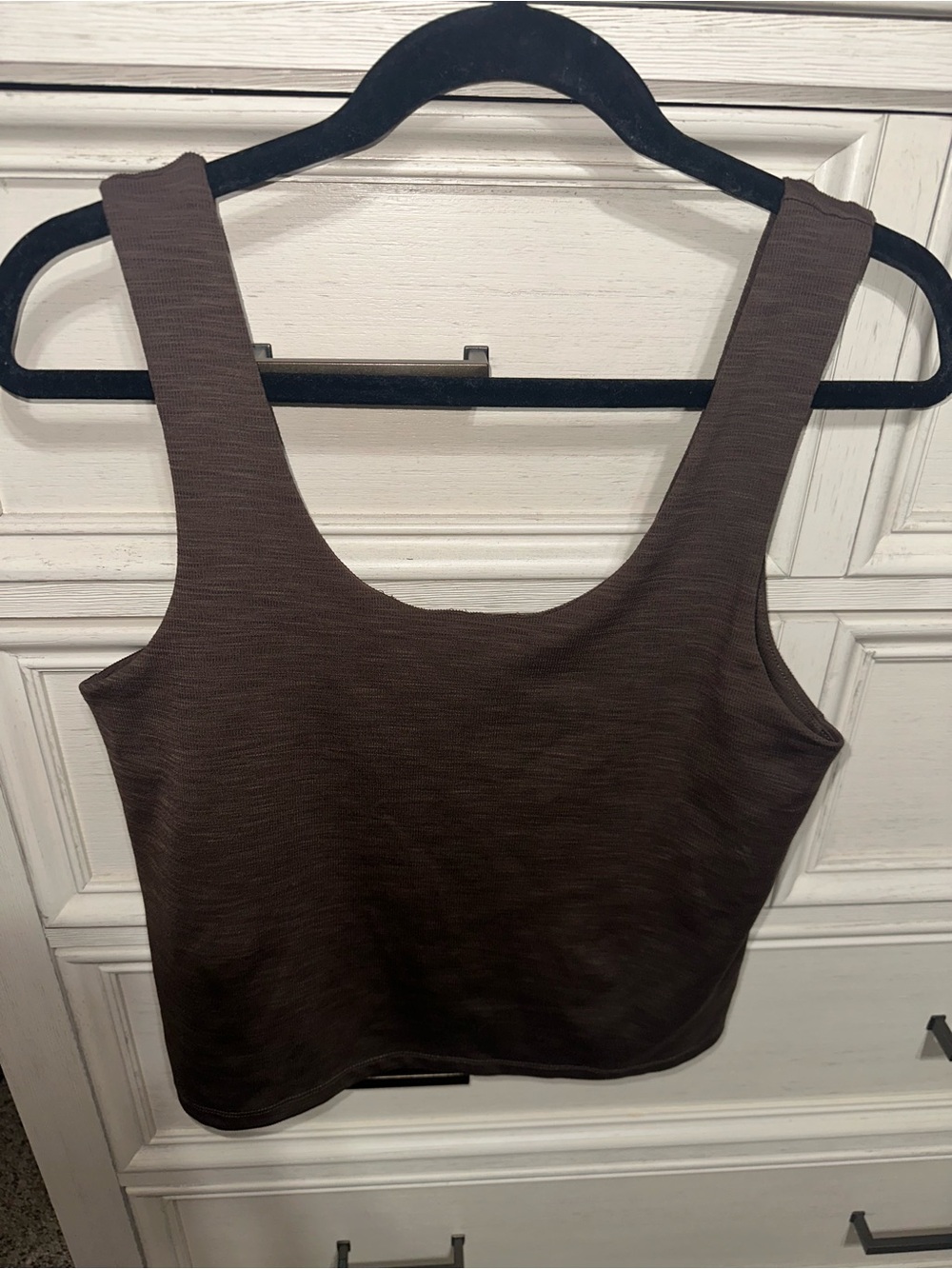 Everyday Scoop Neck Crop Tank - Brown